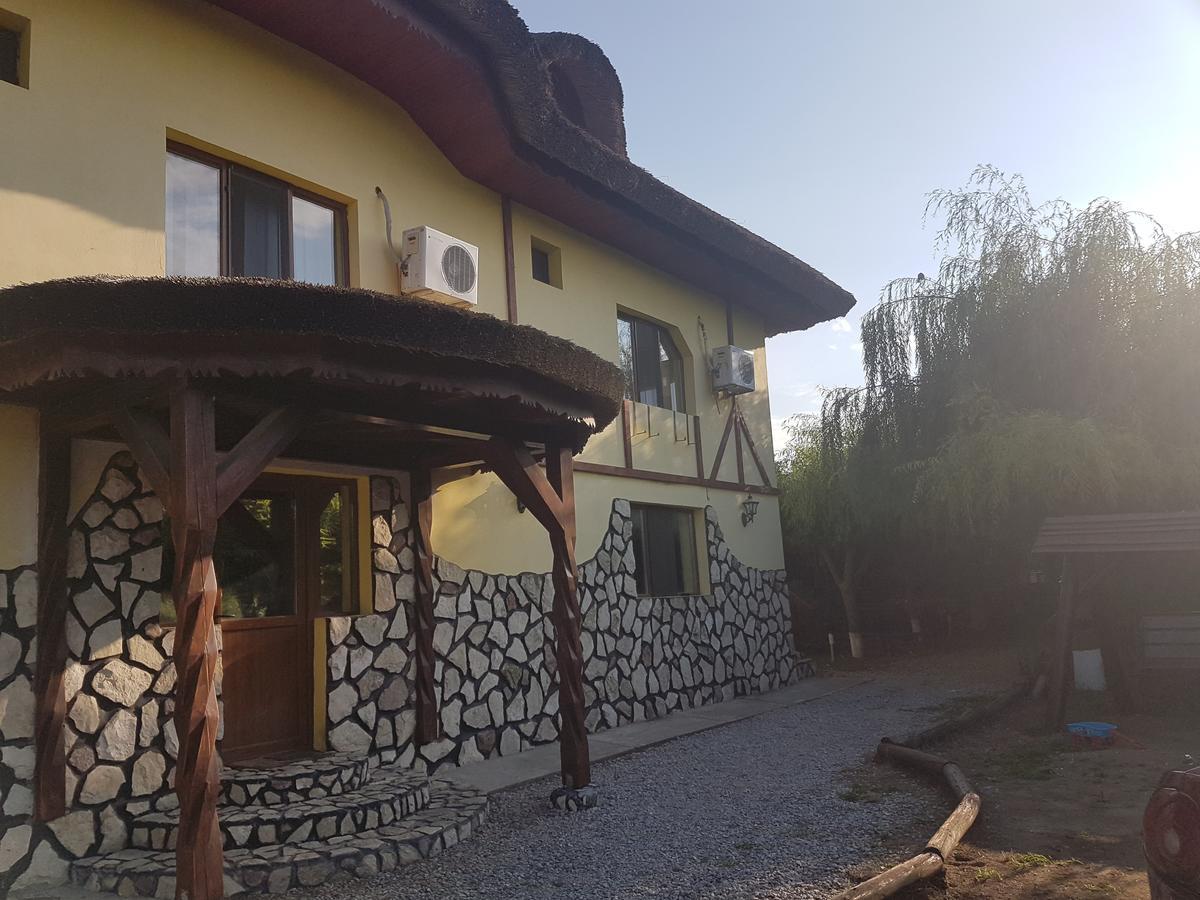 Constantin Si Elena Hotel Dunavăţu de Jos Eksteriør billede