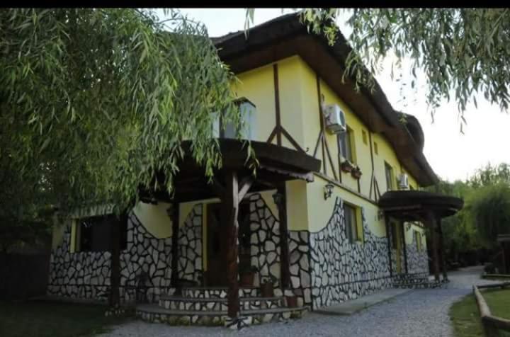 Constantin Si Elena Hotel Dunavăţu de Jos Eksteriør billede